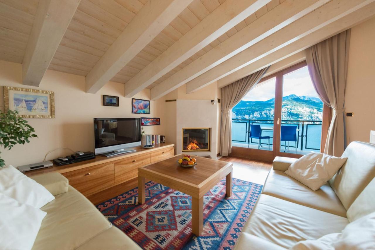 Villa Malcesine Exterior foto